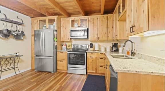 Cozy 2 Bedroom Condo in Silverthorne, CO! - Image 2