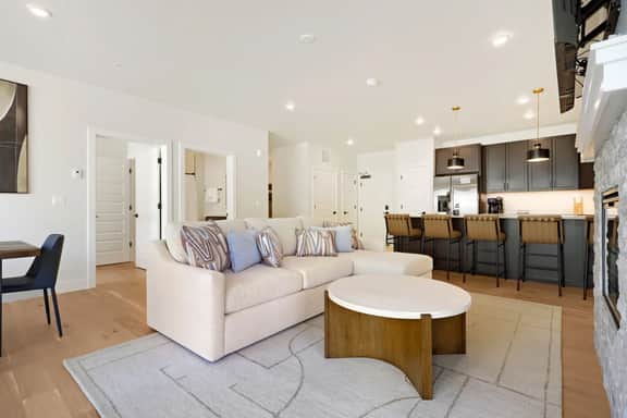 Brightwood Condos | Stylish 2BR Near Keystone Resort - Image 5